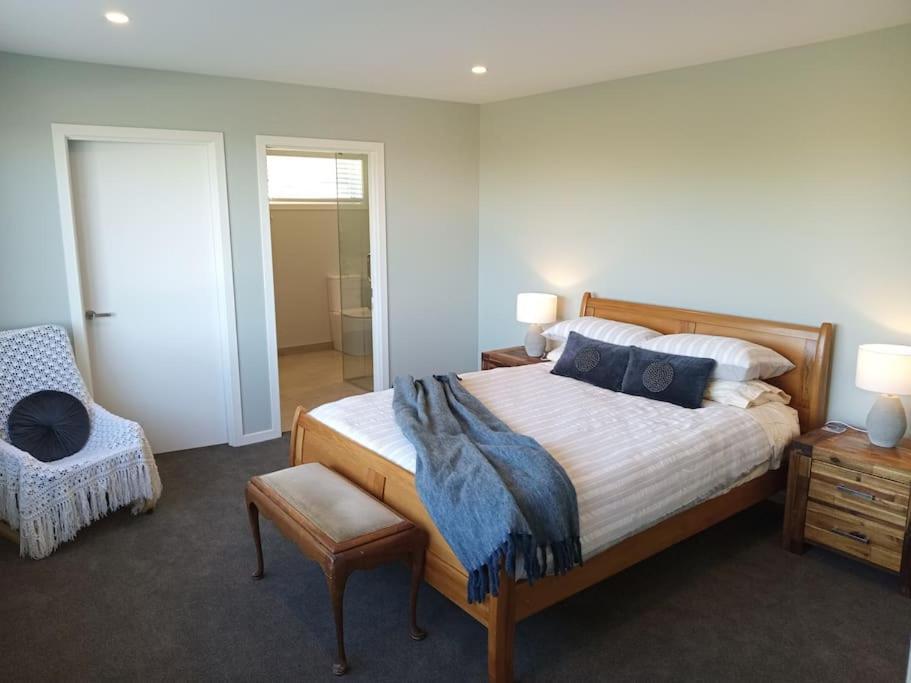 Sea Breeze Apartment Kakanui Extérieur photo