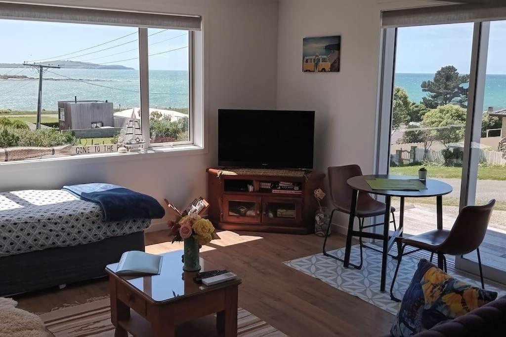 Sea Breeze Apartment Kakanui Extérieur photo